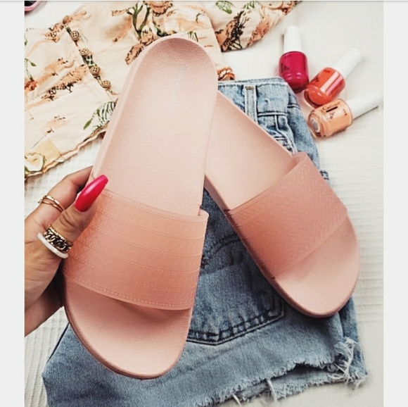 Shoes - Make it Neon// pink slide Shoes - Make it Neon// pink slide